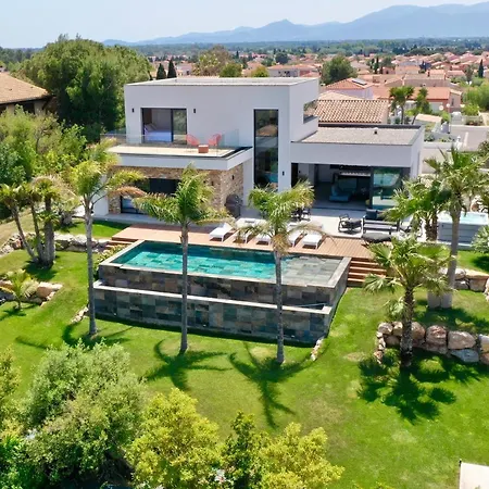 D'exception Avec Piscine A Debordement - Vue Panoramique Villa *